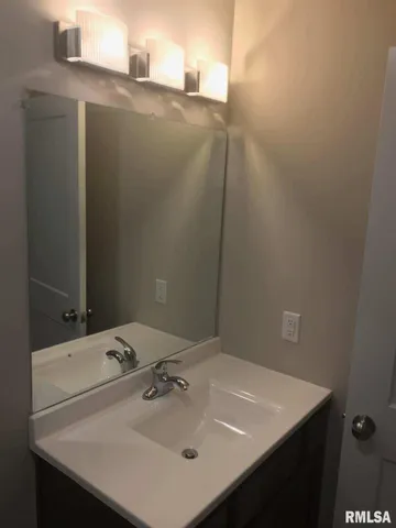 $350,000 | 1205 North Otis Street, Unit AC, Marion, IL 62959