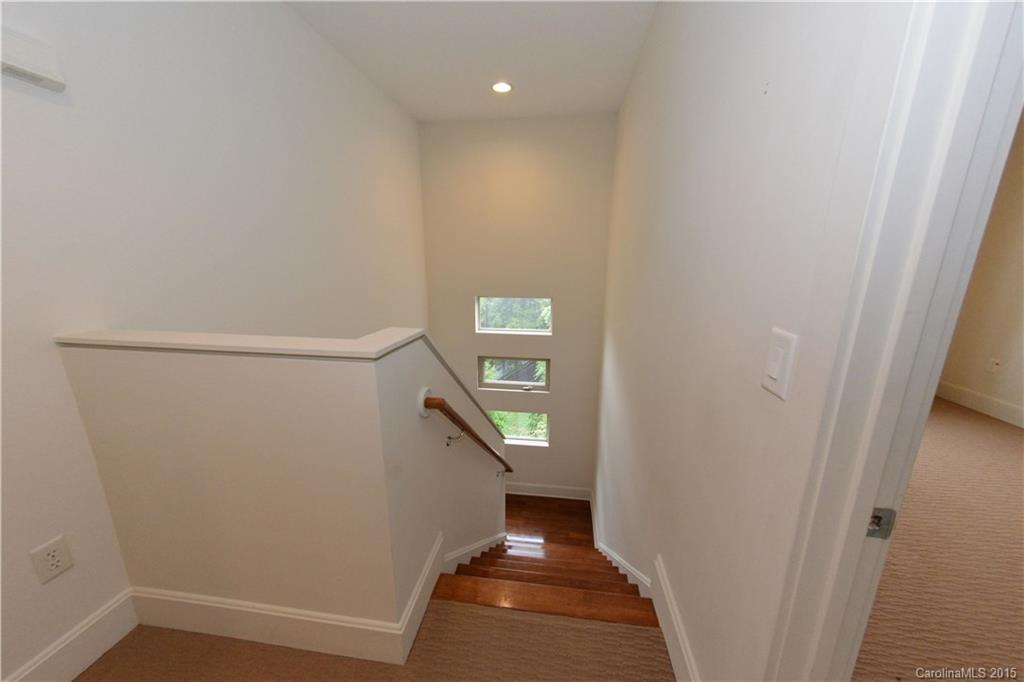 420 Queens Road, Unit 9 Charlotte, NC 28207 - Photo 6 of 16 Gallery Image 6