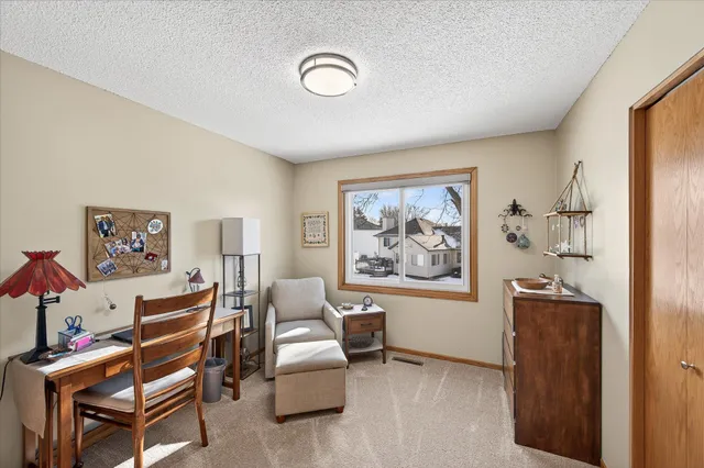 $435,000 | 9141 Sierra Road, Woodbury, MN 55125