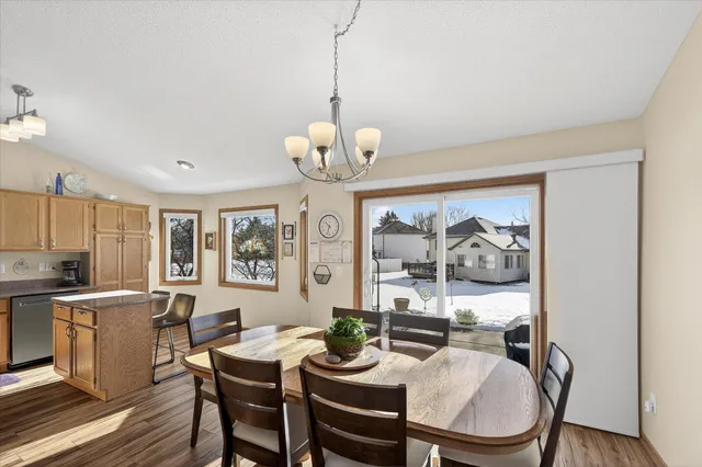 $435,000 | 9141 Sierra Road, Woodbury, MN 55125