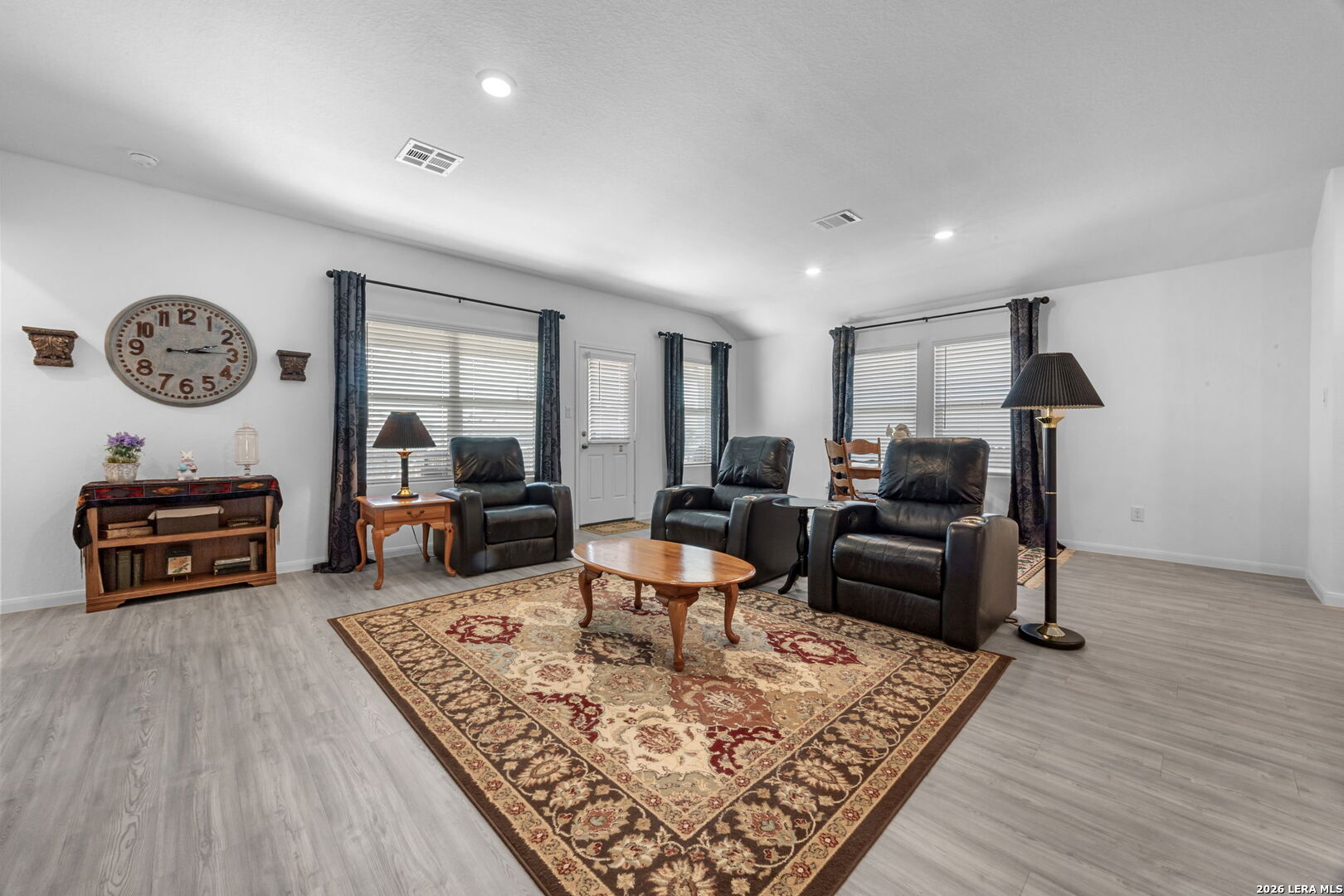 5781 Companion Loop Bulverde, TX 78163 - Photo 7 of 21 a living room with furniture and a table