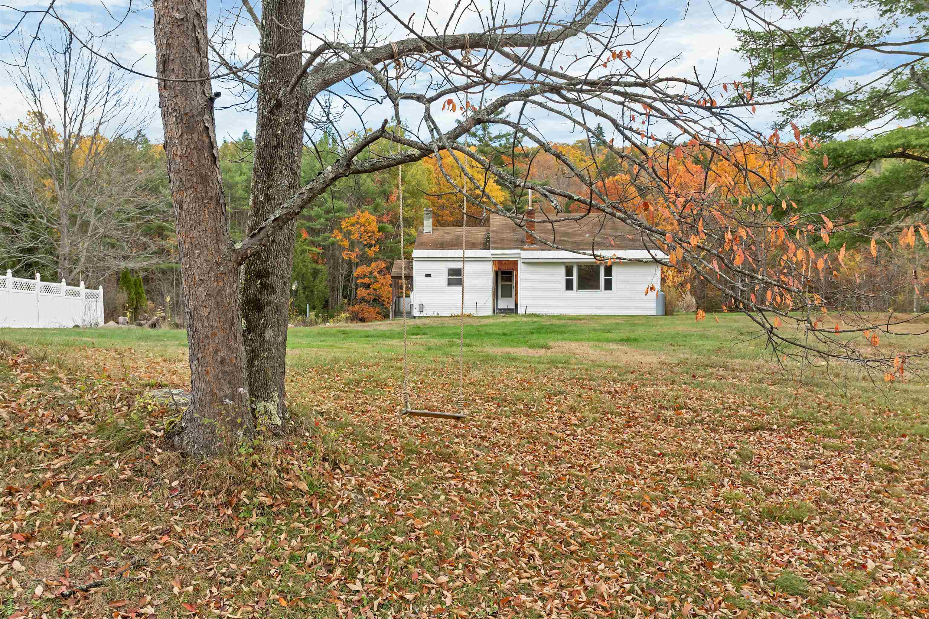 10 Merrill Road Hebron, NH 03241 - Photo 5 of 52 Gallery Image 5