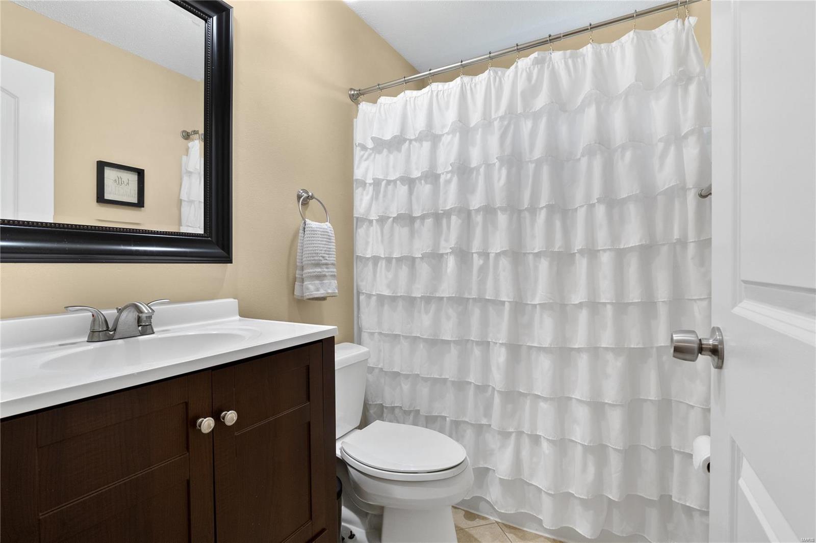 11664 Chieftain Drive St. Louis, MO 63146 - Photo 15 of 40