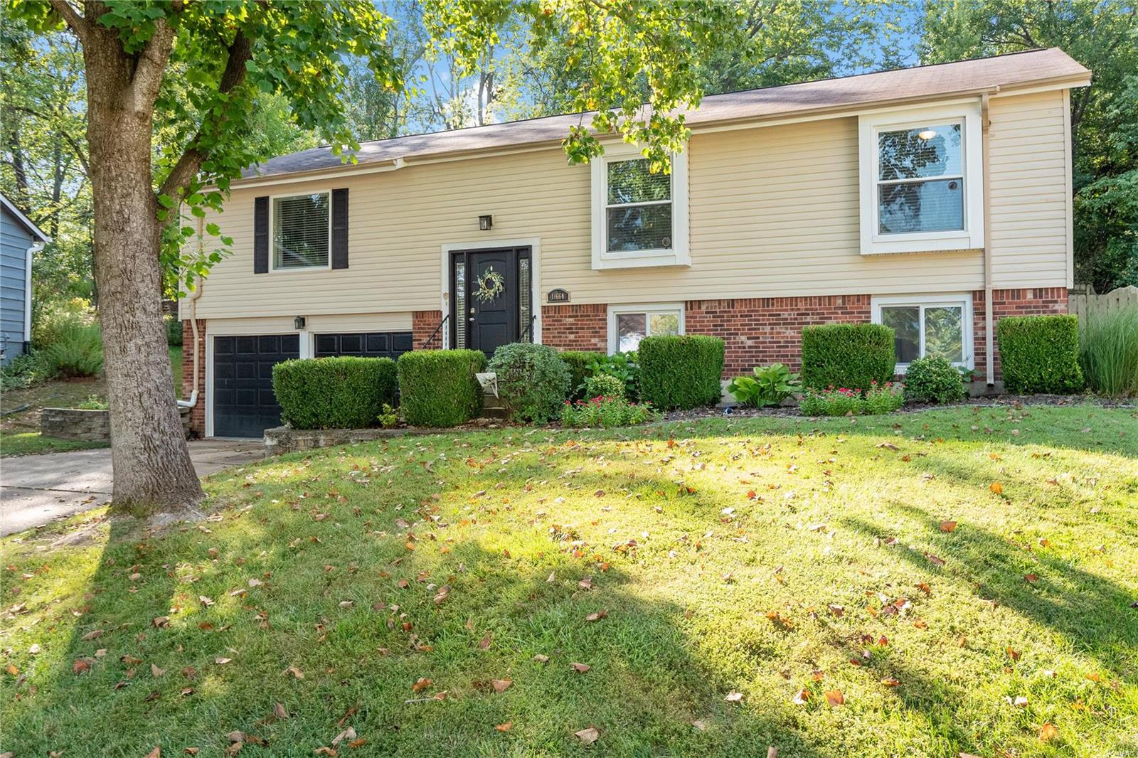 11664 Chieftain Drive St. Louis, MO 63146 - Photo 37 of 40