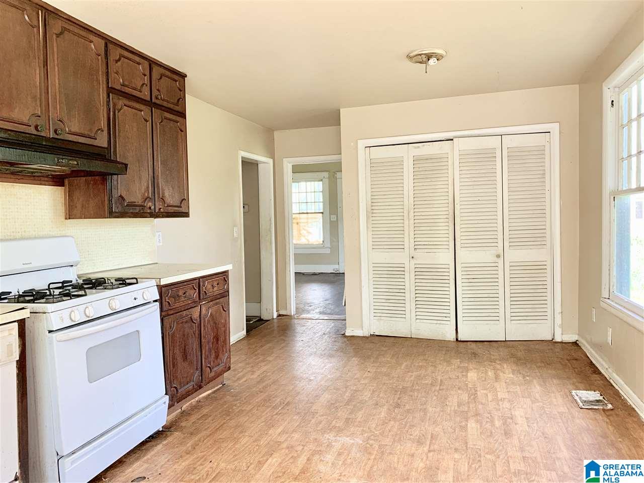 4736 Terrace South Birmingham, AL 35208 - Photo 8 of 19