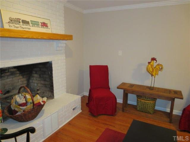2208 Thunder Road Durham, NC 27712 - Photo 7 of 25 Living Room