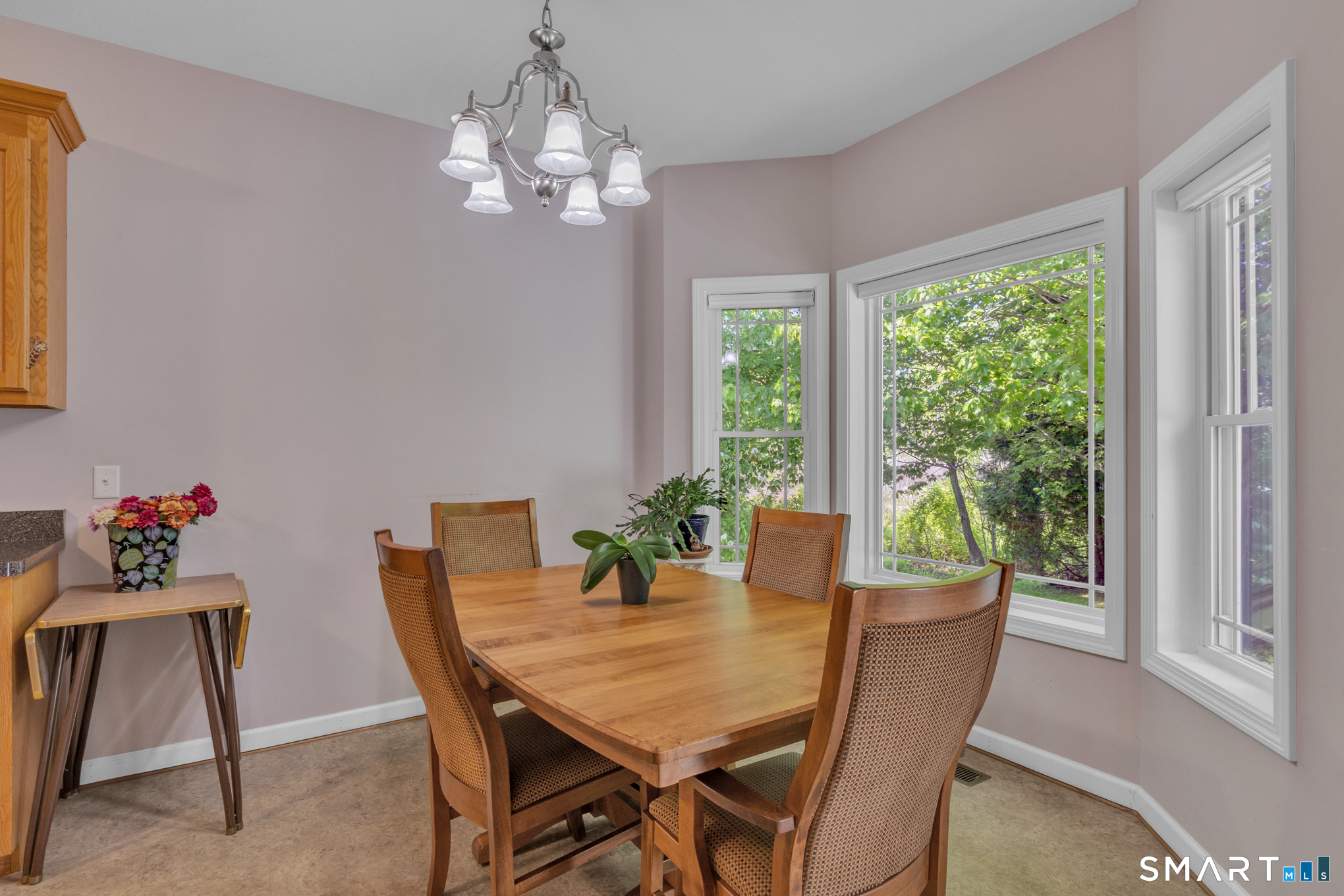 449 Tributary Lane Windsor, CT 06095 - Photo 9 of 38