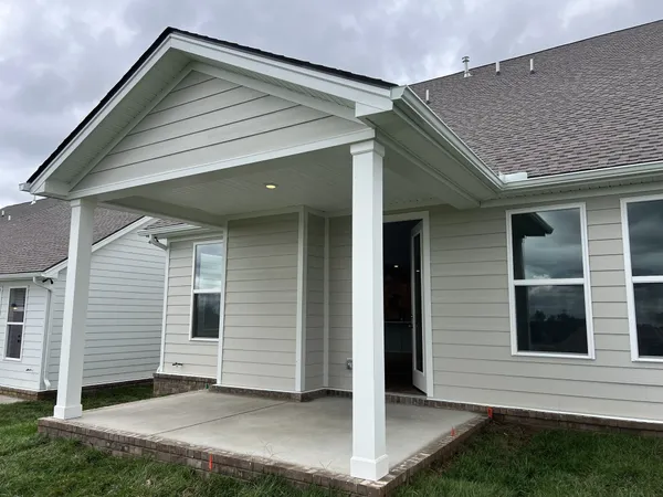 $3,200 | 838 Sugarbush Lane, Spring Hill, TN 37174