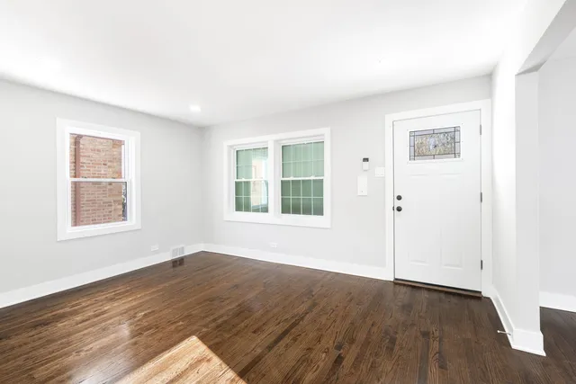 $379,000 | 9633 South Yale Avenue, Chicago, IL 60628