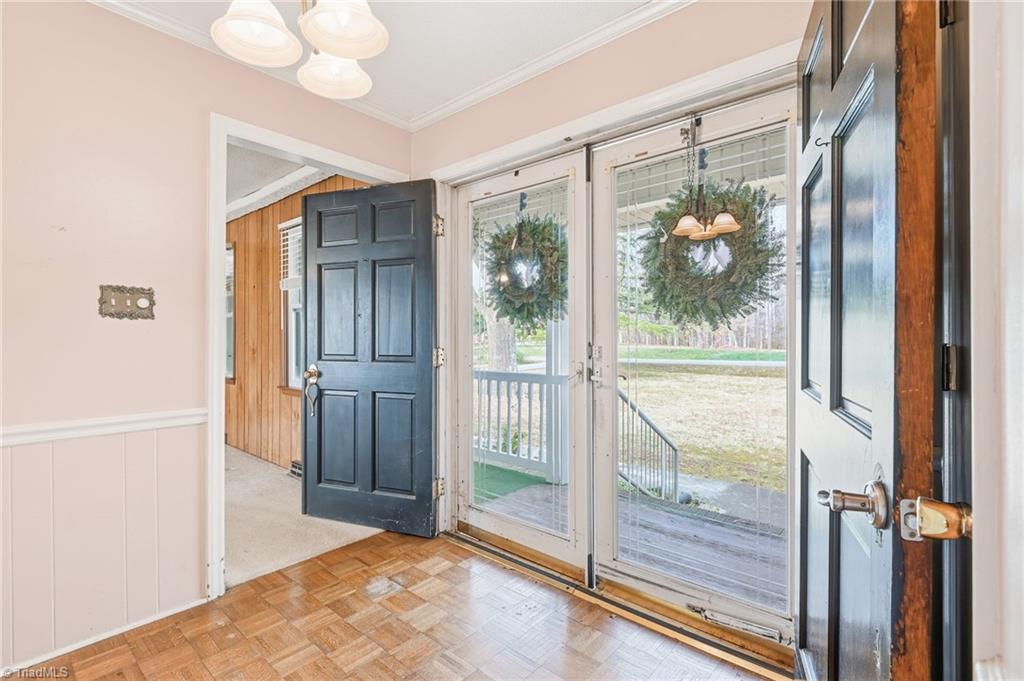 330 Fishel Road Winston-Salem, NC 27127 - Photo 4 of 49 Gallery Image 4