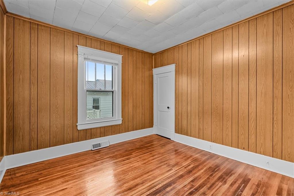 408 Hodgin Street High Point, NC 27262 - Photo 20 of 27