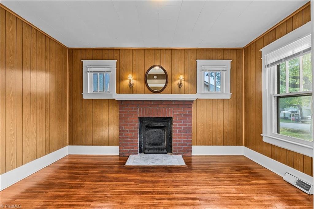 408 Hodgin Street High Point, NC 27262 - Photo 10 of 27