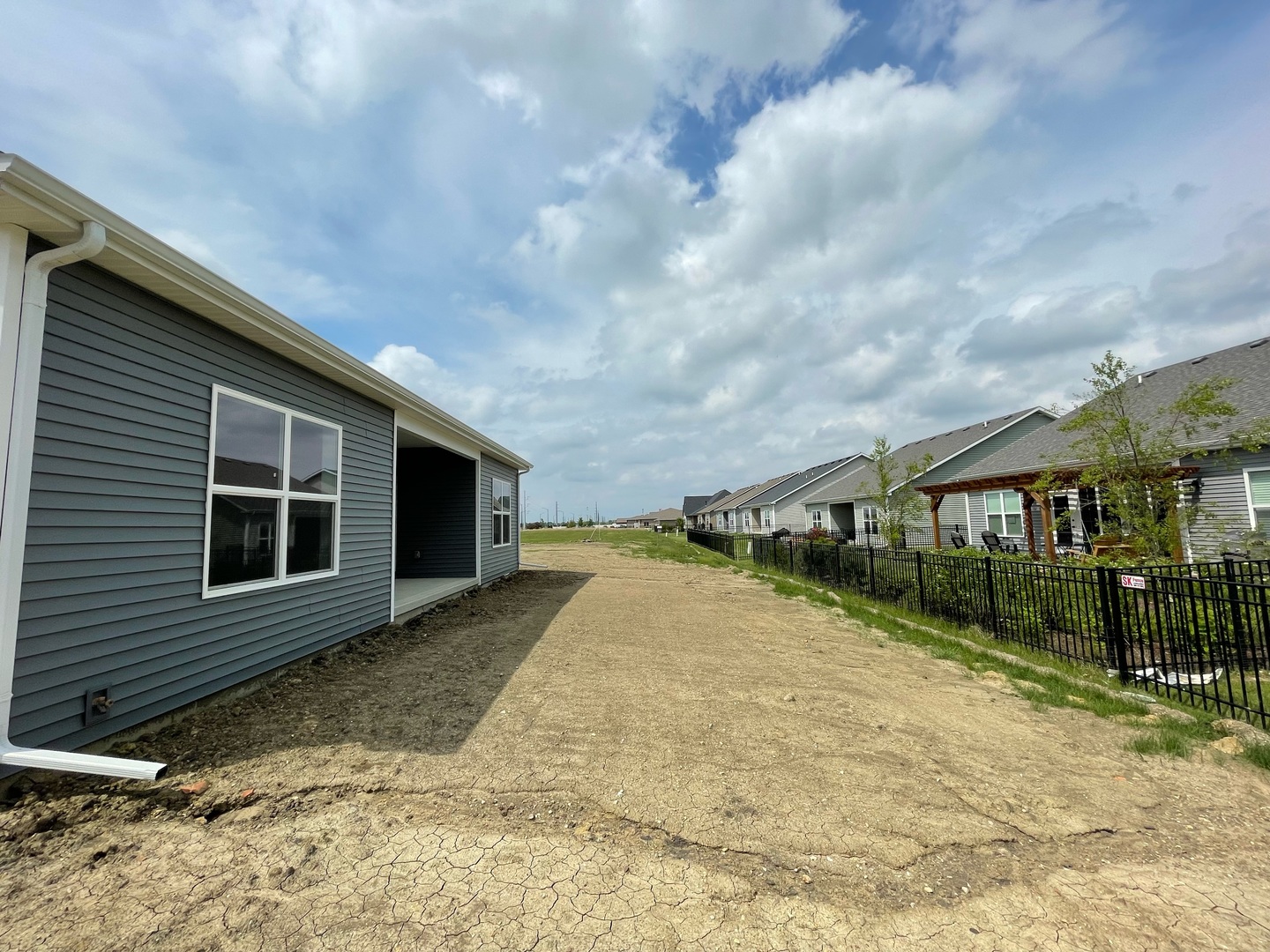 3910 Bay Circle Champaign, IL 61822 - Photo 47 of 49 a view of a house with backyard and roof