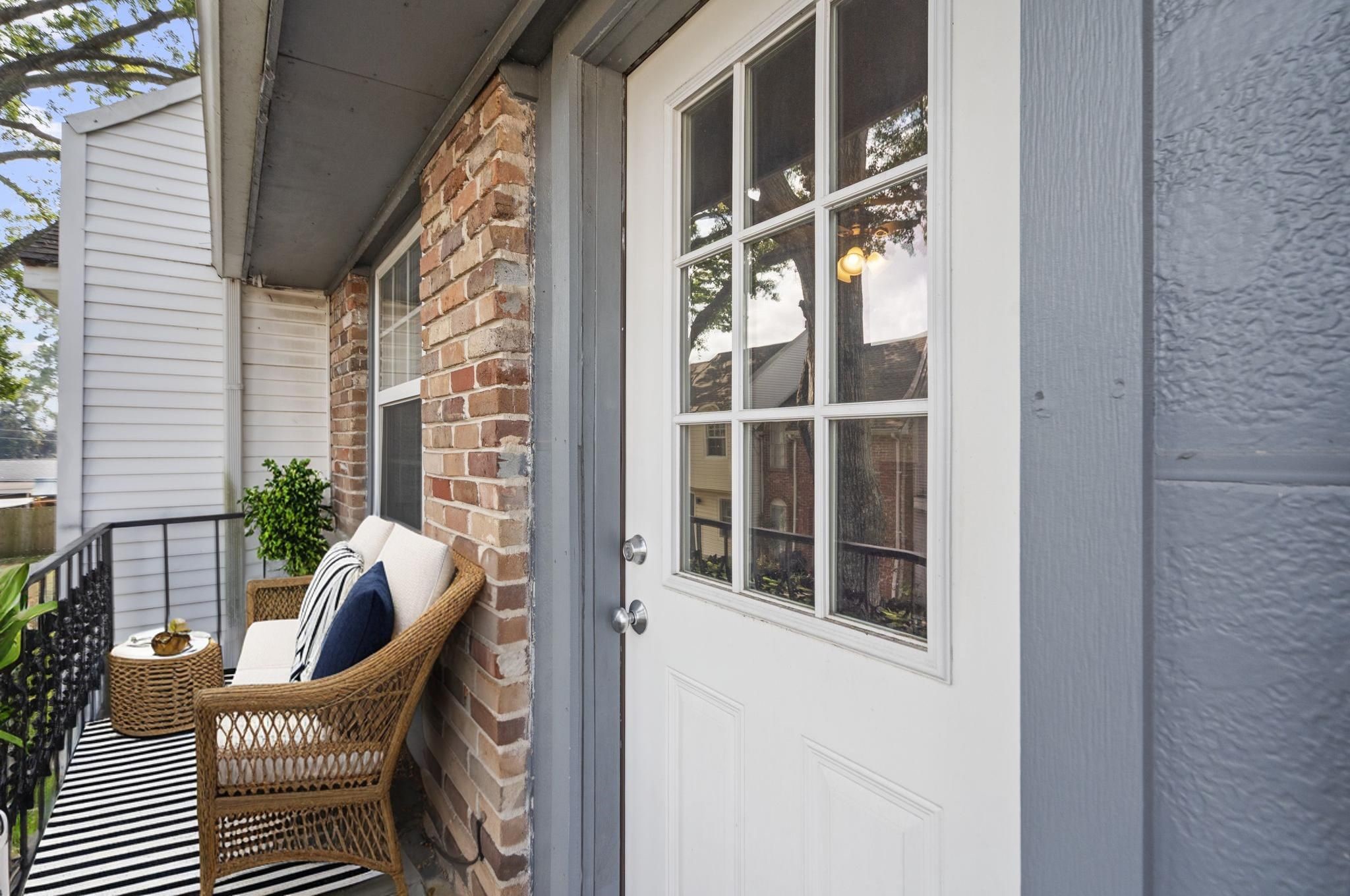 1271 Witte Road, Unit 26 Houston, TX 77055 - Photo 24 of 27 a view of balcony with furniture