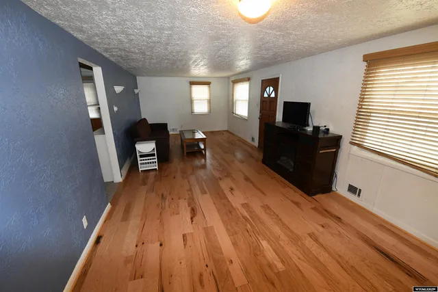 $169,900 | 79 13th Street, Wheatland, WY 82201