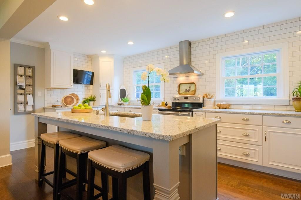 9 Old Fish Hatchery Road, Unit 9 Edenton, NC 27932 - Photo 25 of 49 Kitchen