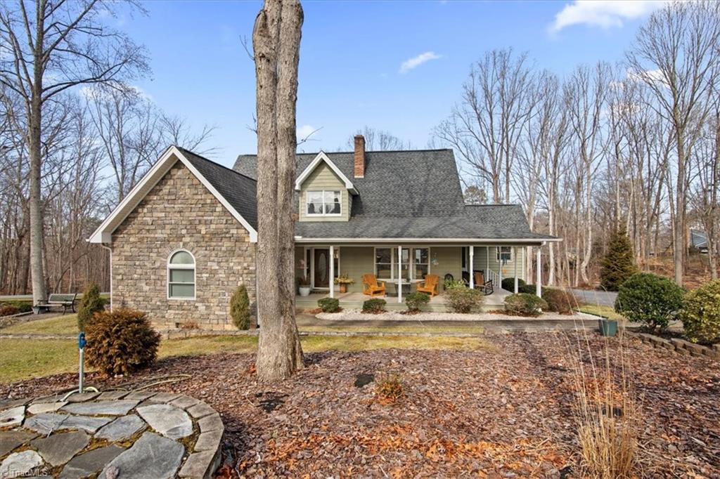 286 Farmbrook Road Mount Airy, NC 27030 - Photo 2 of 40 Gallery Image 2