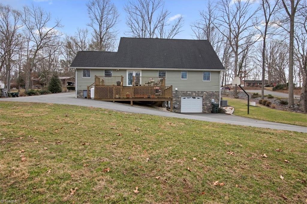 286 Farmbrook Road Mount Airy, NC 27030 - Photo 6 of 40 Gallery Image 6