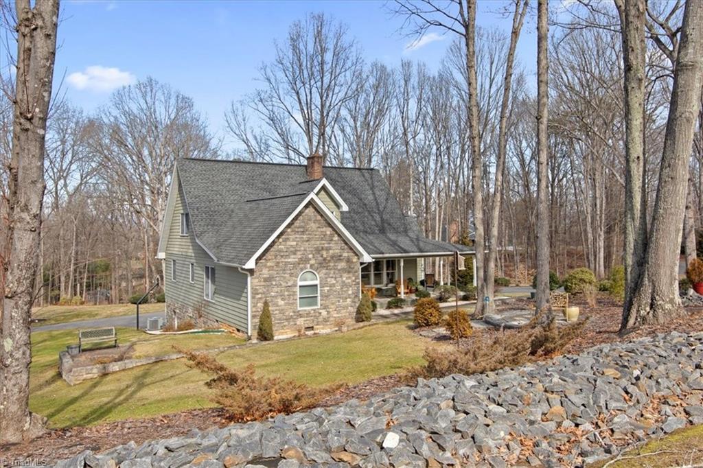 286 Farmbrook Road Mount Airy, NC 27030 - Photo 8 of 40 Gallery Image 8