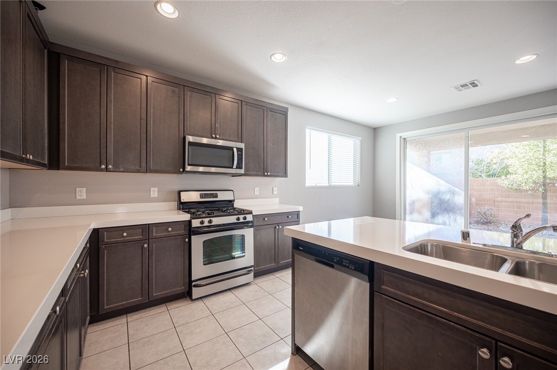 4609 East Wyncrest Avenue Las Vegas, NV 89115 - Photo 16 of 51