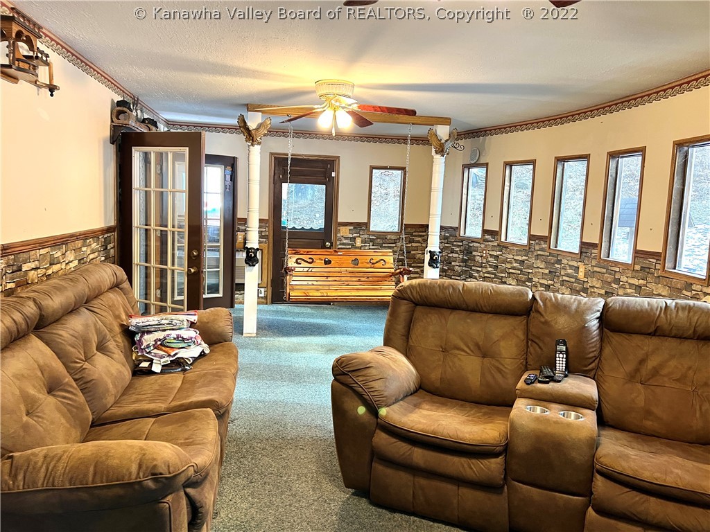 8669 Sandhill Road Point Pleasant, WV 25550 - Photo 19 of 45 Gallery Image 19