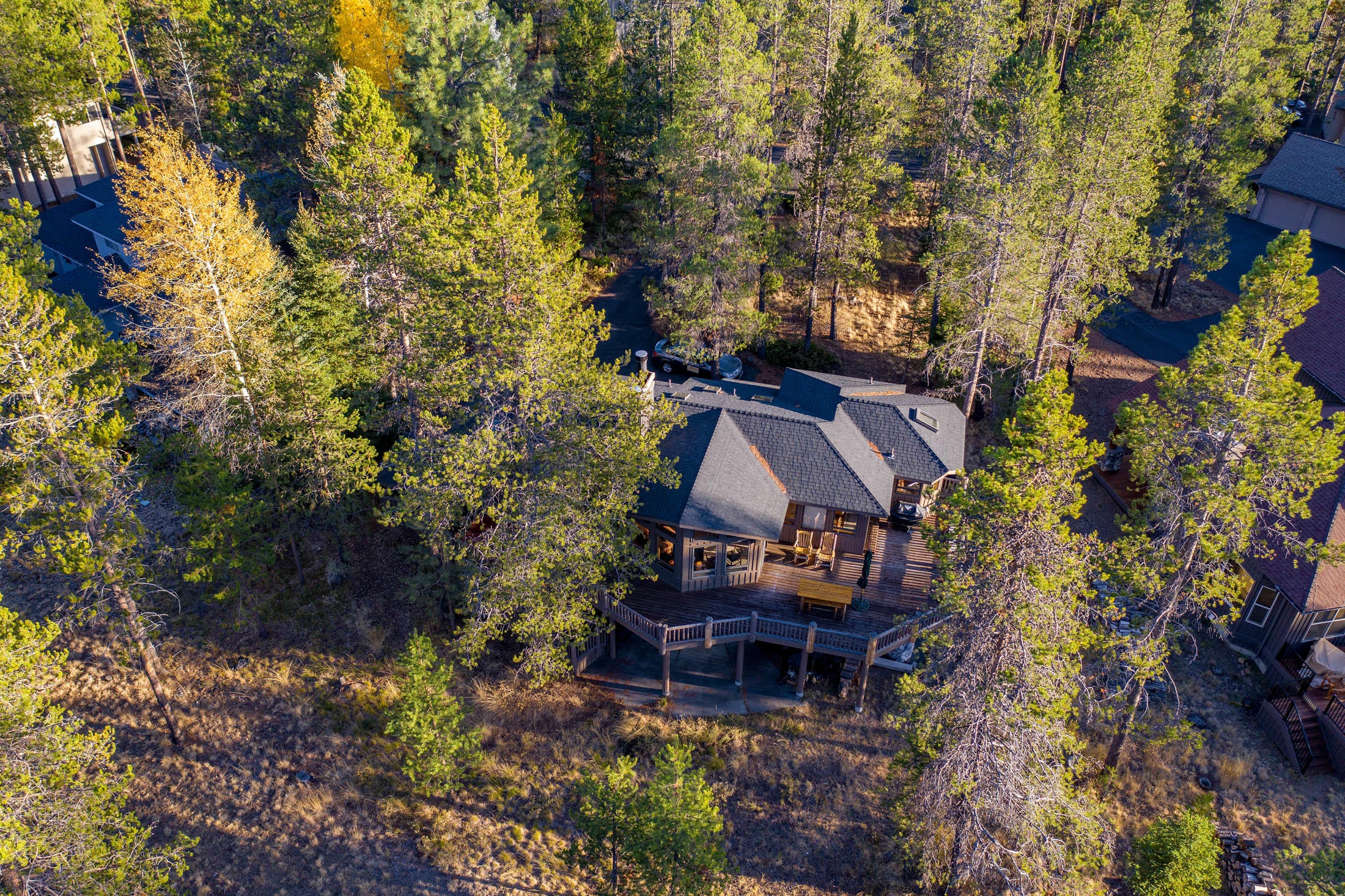 27 Oregon Loop Sunriver, OR 97707 - Photo 7 of 32 27 Oregon Loop aerial_0143 copy