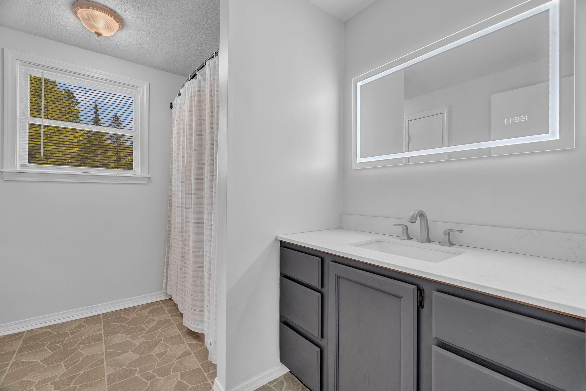 567 York Road Hermon, ME 04401 - Photo 6 of 10 IMG_0785