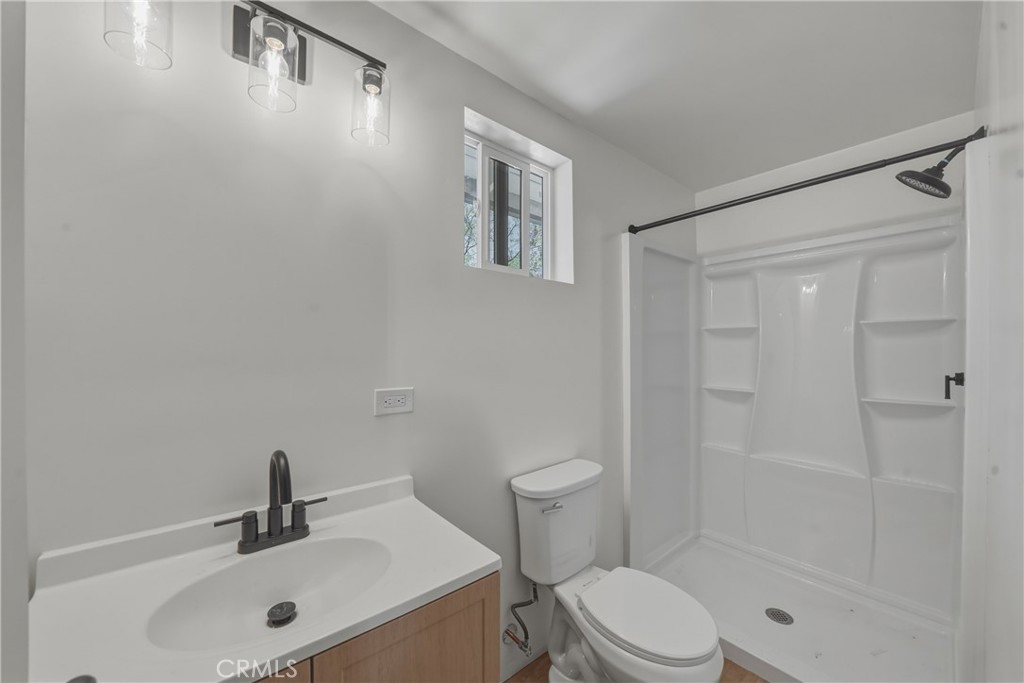 1365 North Chestnut Avenue Rialto, CA 92376 - Photo 29 of 34