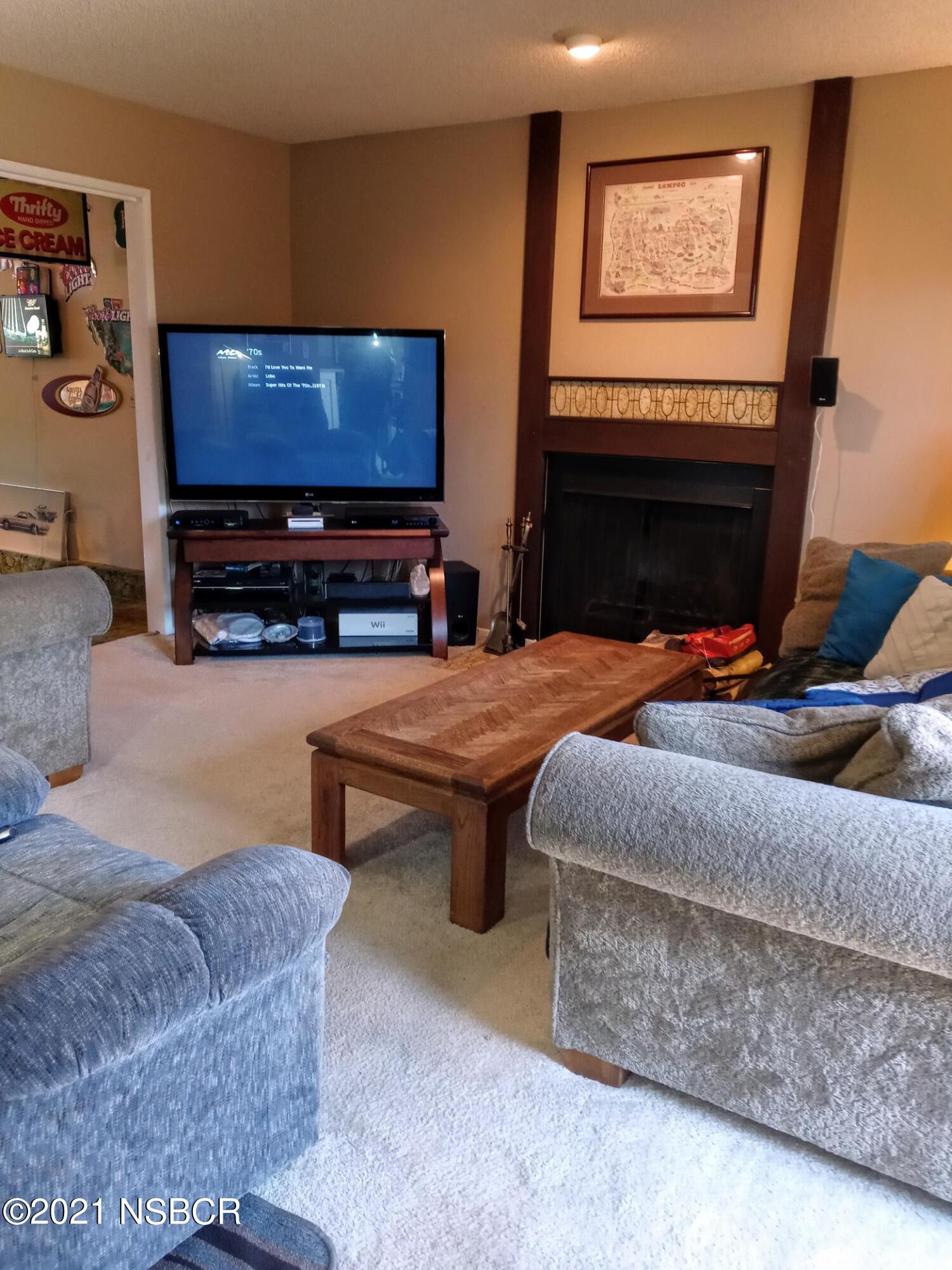 222 South O Street Lompoc, CA 93436 - Photo 6 of 18 Family Room