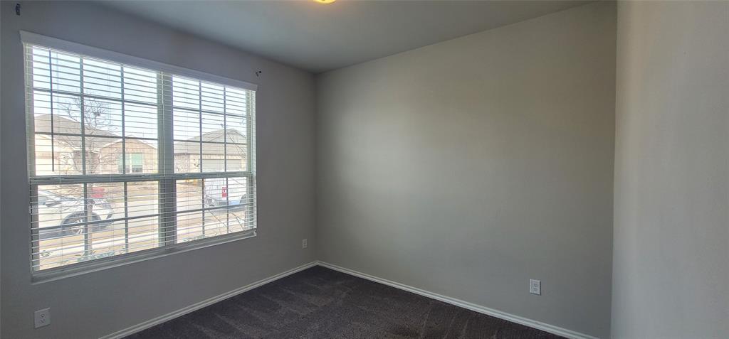 933 Ravenwood Lane Van Alstyne, TX 75495 - Photo 16 of 18