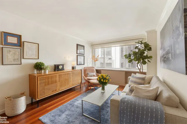 $625,000 | 301 East 22nd Street, Unit 7S | Gramercy