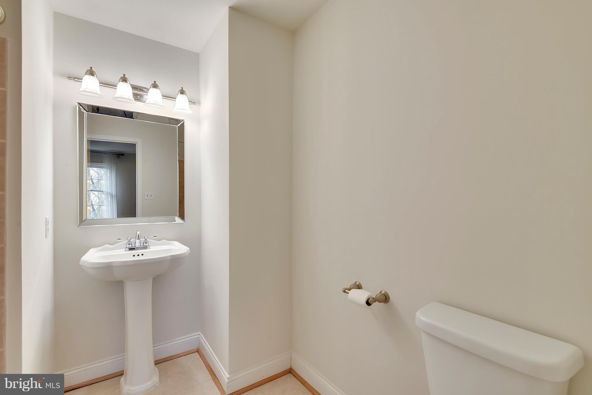 7220 Greentree Road Bethesda, MD 20817 - Photo 20 of 30 Bedroom (Master)