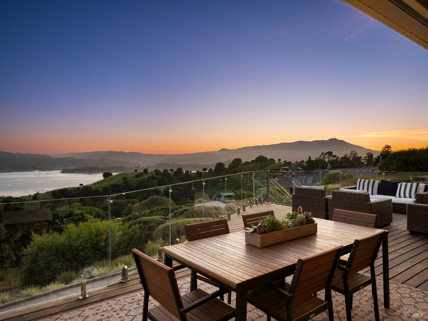 45 Mt Tiburon Road Tiburon, CA 94920 - Photo 5 of 57