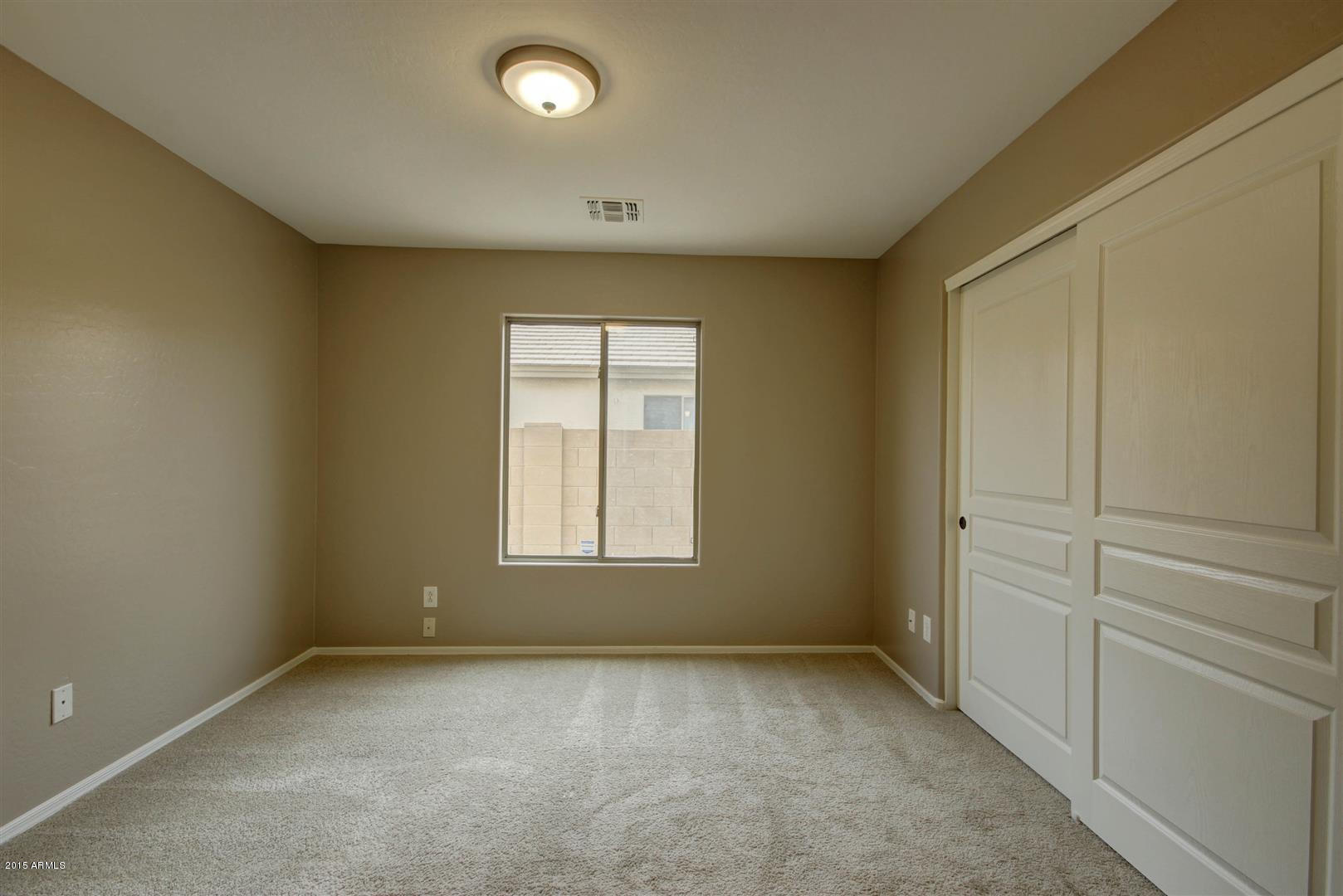 2401 West Darrel Road Phoenix, AZ 85041 - Photo 13 of 33 Darrel (9)