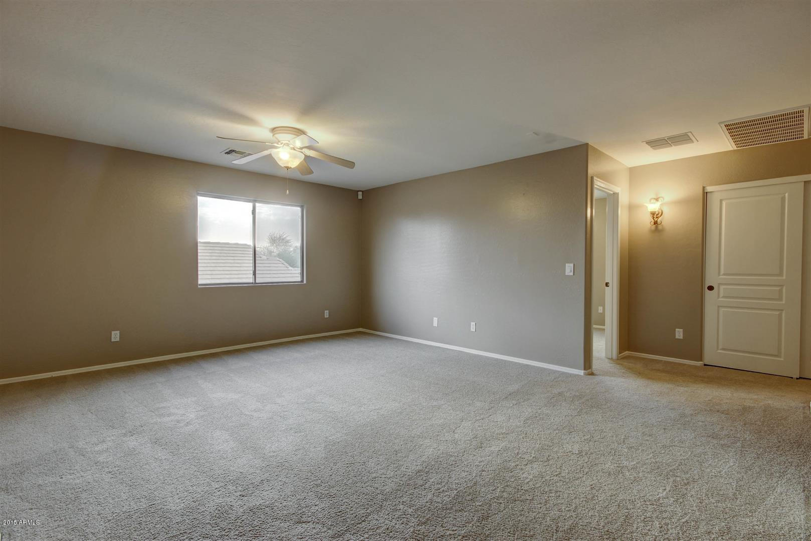 2401 West Darrel Road Phoenix, AZ 85041 - Photo 17 of 33 Darrel (21)