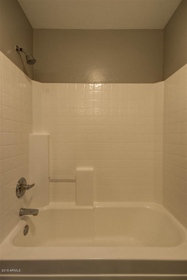 2401 West Darrel Road Phoenix, AZ 85041 - Photo 20 of 33 Darrel (25)