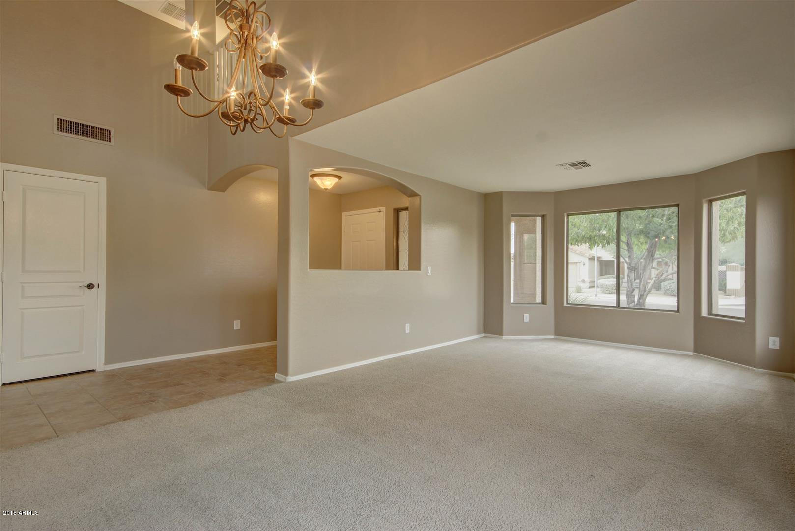 2401 West Darrel Road Phoenix, AZ 85041 - Photo 3 of 33 Darrel (5)