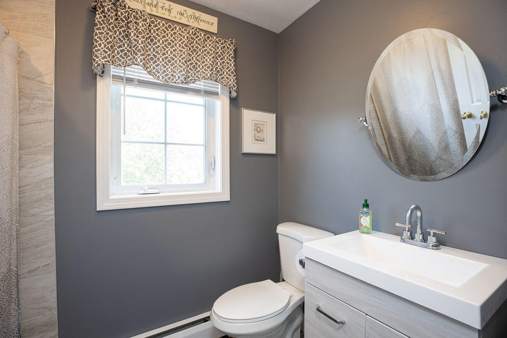 27 Ridley Road Sanford, ME 04073 - Photo 14 of 34 508A7672