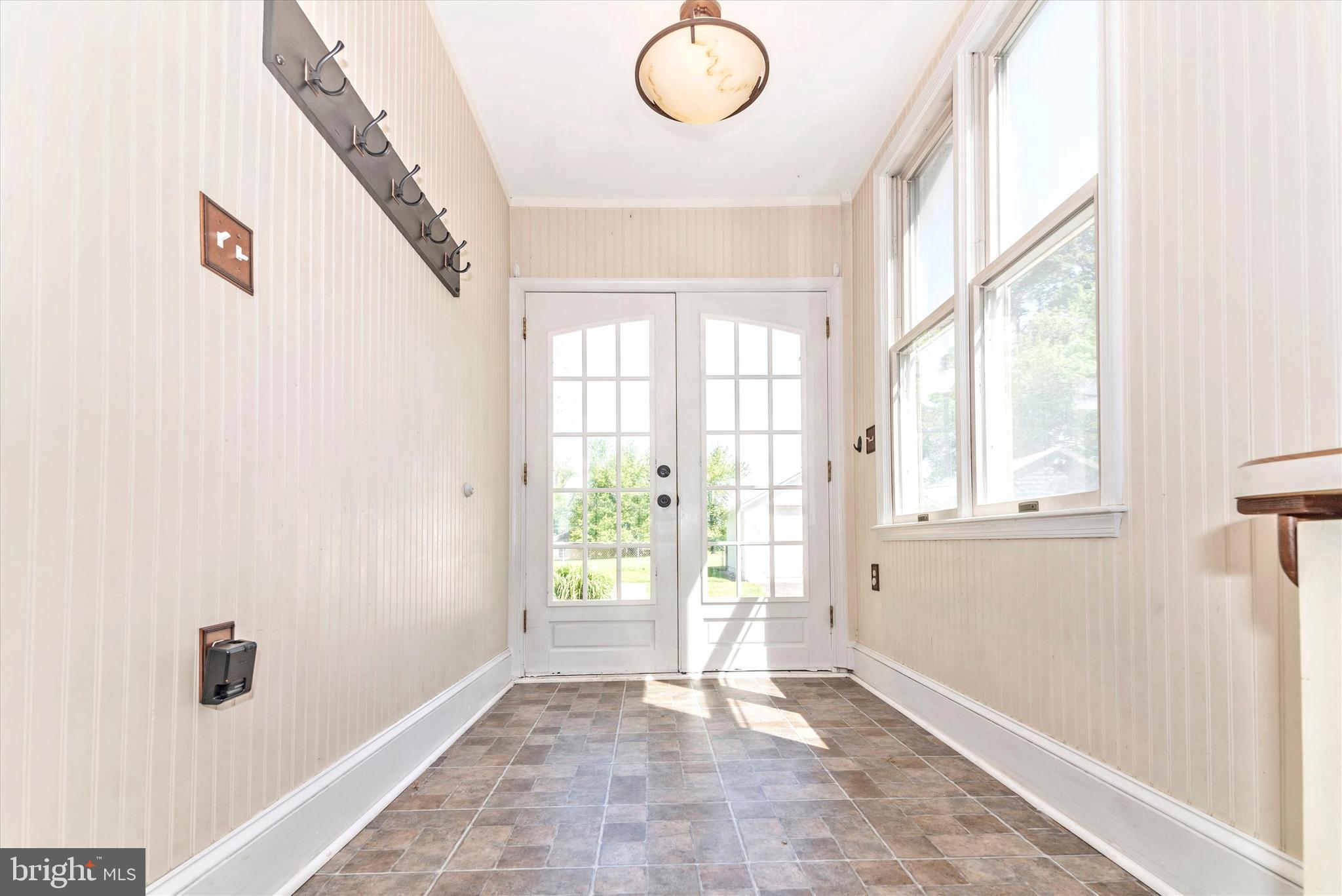 700 Ridge Road Mount Airy, MD 21771 - Photo 14 of 31