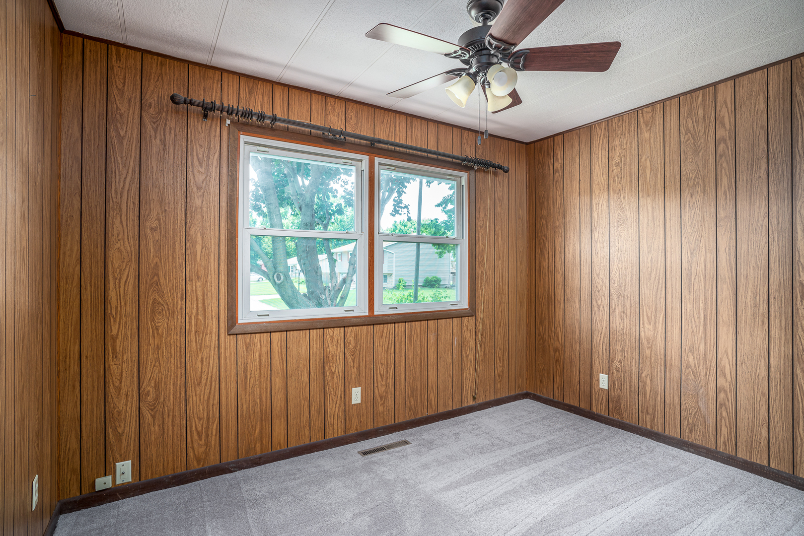 1105 Mark Street Colona, IL 61241 - Photo 13 of 20