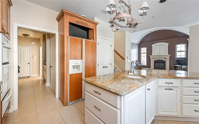 $850,000 | 807 Gallant Fox Lane, Cranberry Township, PA 16066