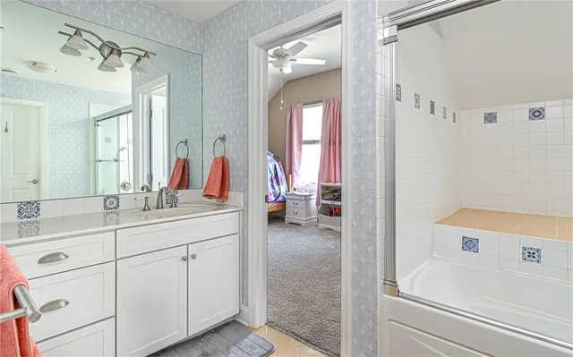 $850,000 | 807 Gallant Fox Lane, Cranberry Township, PA 16066