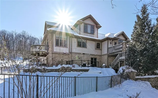 $850,000 | 807 Gallant Fox Lane, Cranberry Township, PA 16066