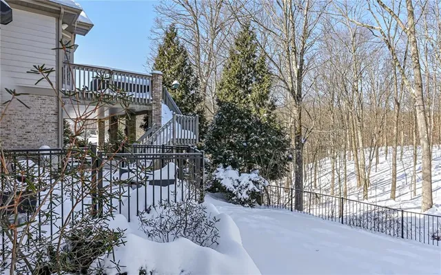 $850,000 | 807 Gallant Fox Lane, Cranberry Township, PA 16066