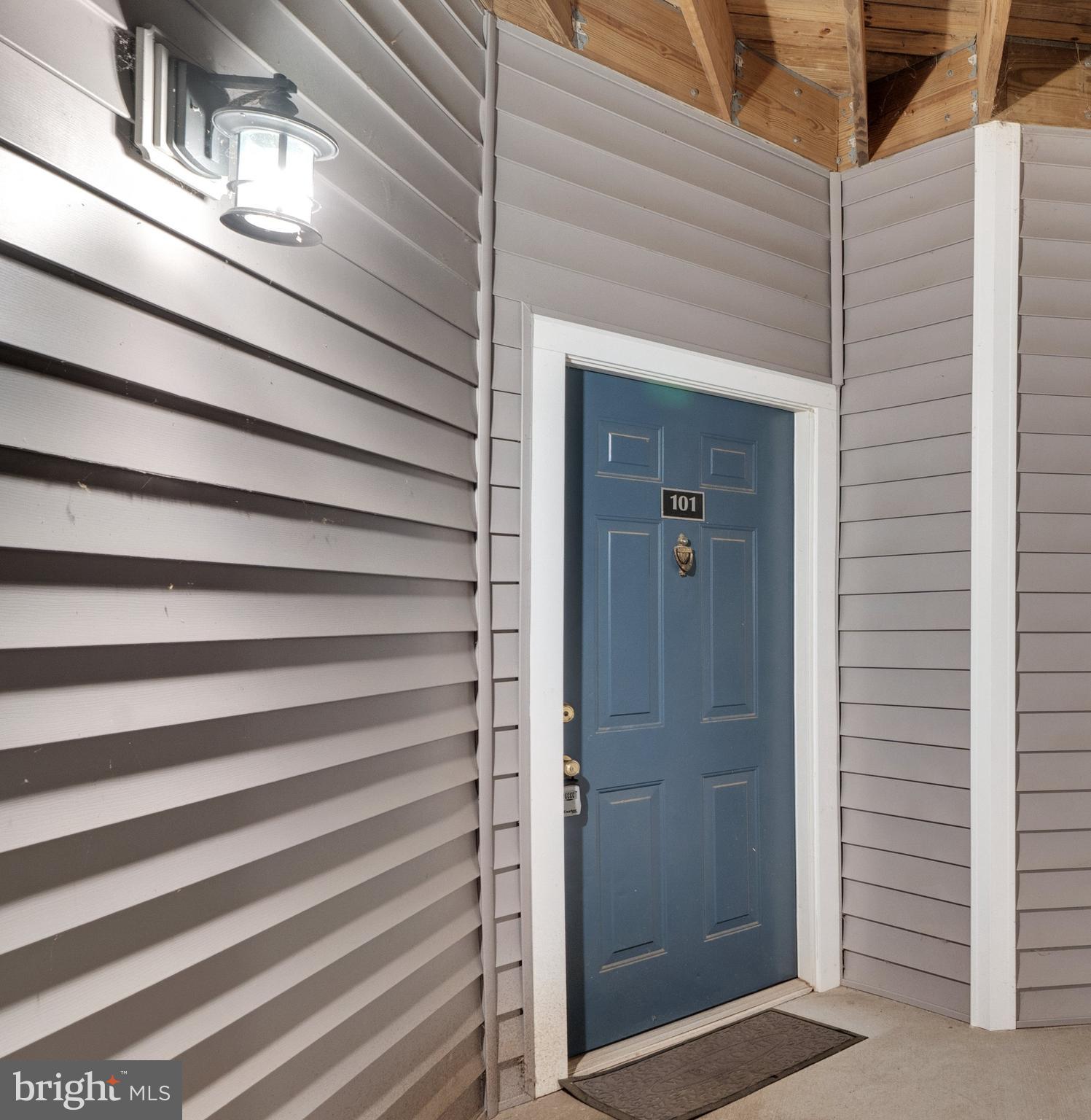 46604 Ellicott Square, Unit 101 Sterling, VA 20165 - Photo 2 of 4