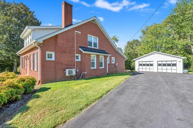 $279,000 | 1664 Moravian Falls Road, Moravian Falls, NC 28697