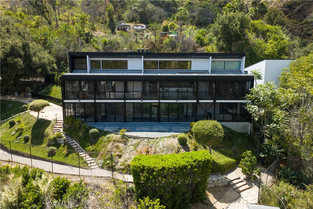 21656 Las Flores Heights Road Malibu, CA 90265 - Photo 2 of 71