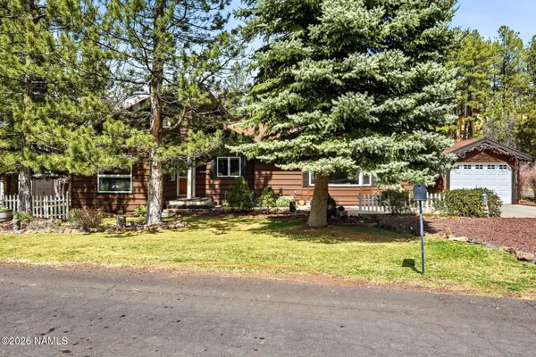 $572,000 | 344 West Pima Lane, Lakeside, AZ 85929