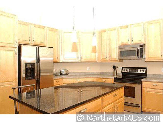 9515 Dell Road Eden Prairie, MN 55347 - Photo 4 of 10