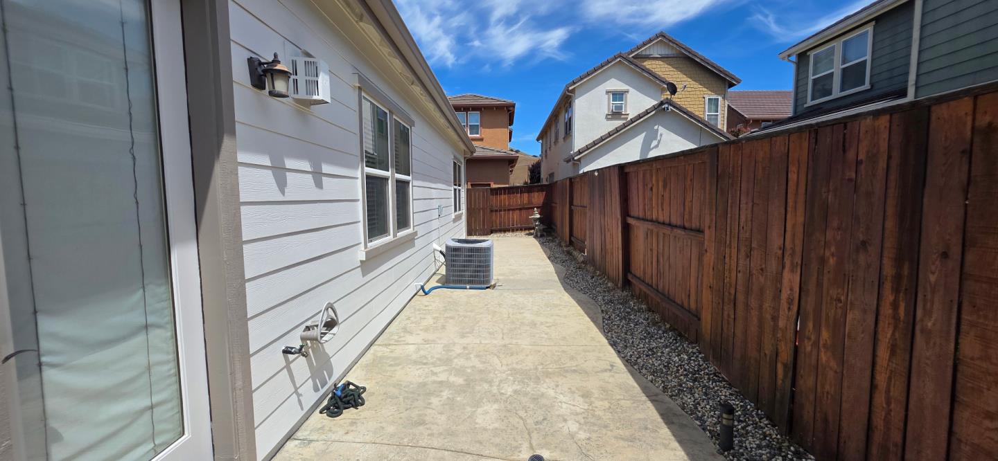 9403 Vintner Circle Patterson, CA 95363 - Photo 39 of 39